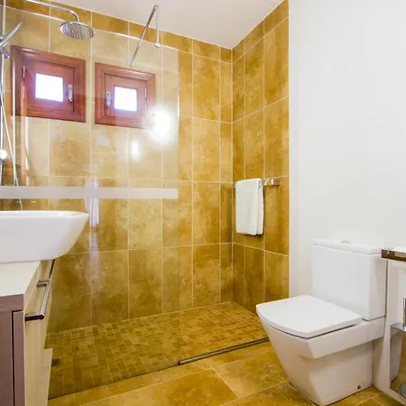 Villa Playa Blanca Sleeps 15 Pool Air Con Wifi *
