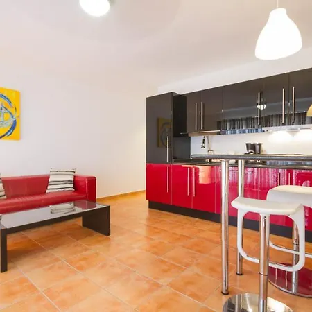 Playa Blanca Sleeps 15 Pool Air Con Wifi Playa Blanca (Lanzarote)